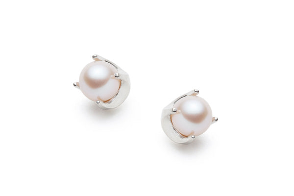 Vintage Pearl Earrings